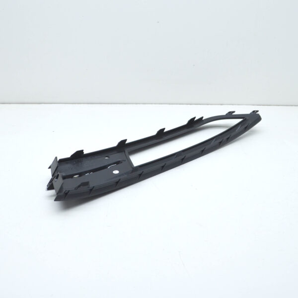 3G08546629B9 - NEW VOLKSWAGEN PASSAT B8 3G2 FRONT RIGHT BUMPER GRILLE 3G08546629B9