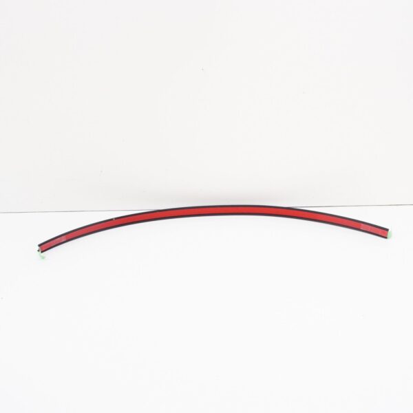 3G8827669A - NEW VW ARTEON 3H7 TAILGATE BOOT LID UPPER SEAL 3G8827669A