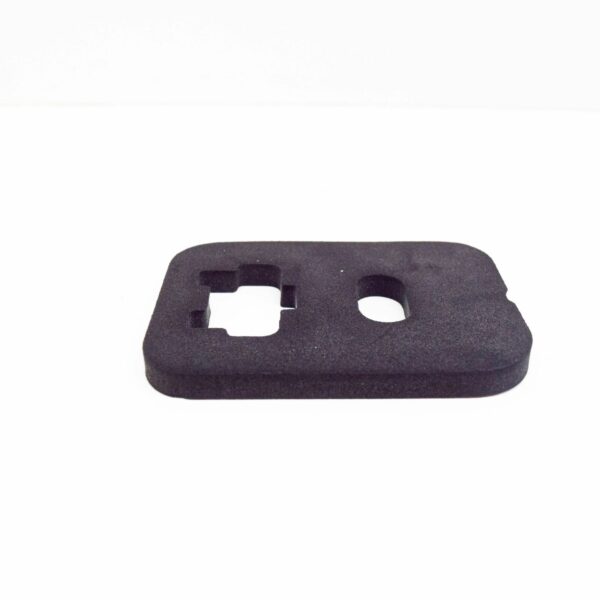 3G9945139 - NEW VOLKSWAGEN PASSAT VARIANT B8 REAR OUTER TAILLIGHT SEAL 3G9945139 ORIGINAL
