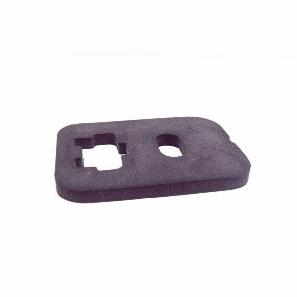 3G9945139 - NEW VOLKSWAGEN PASSAT VARIANT B8 REAR OUTER TAILLIGHT SEAL 3G9945139 ORIGINAL
