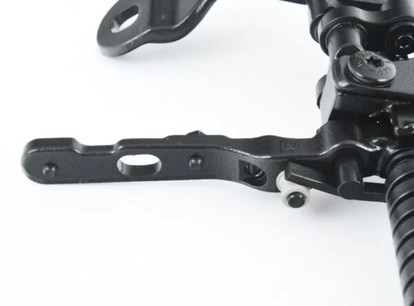 41007298070 - NEW BMW 3 TOURING F31 RIGHT TRUNK LID HINGE 7298070 41007298070 ORIGINAL