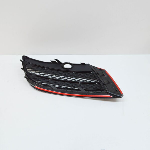 42080767901C - NEW AUDI R8 FRONT BUMPER LEFT GRILLE 42080767901C 420807679 01C 2015 ORIGINAL