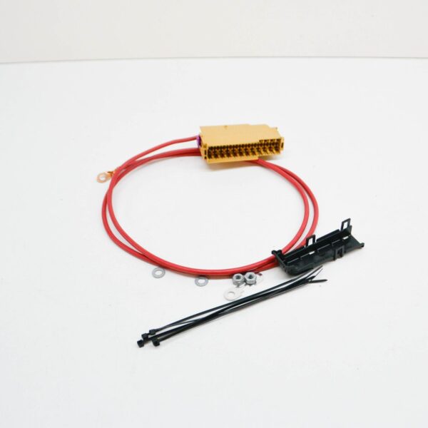 4F0055307A - NEW AUDI A6 AVANT C6 FUSE BOX 4F0055307A