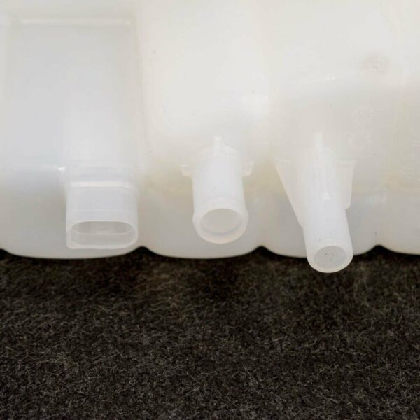 4F0121403AA - NEW AUDI A6 C6 EXPANSION COOLANT TANK 4F0121403AA 5.2 PETROL 320KW ORIGINAL