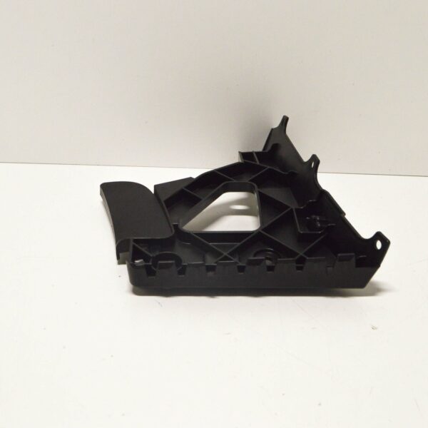 4F0807228C - NEW AUDI A6 C6 FRONT BUMPER RIGHT BRACKET 4F0807228C 2008