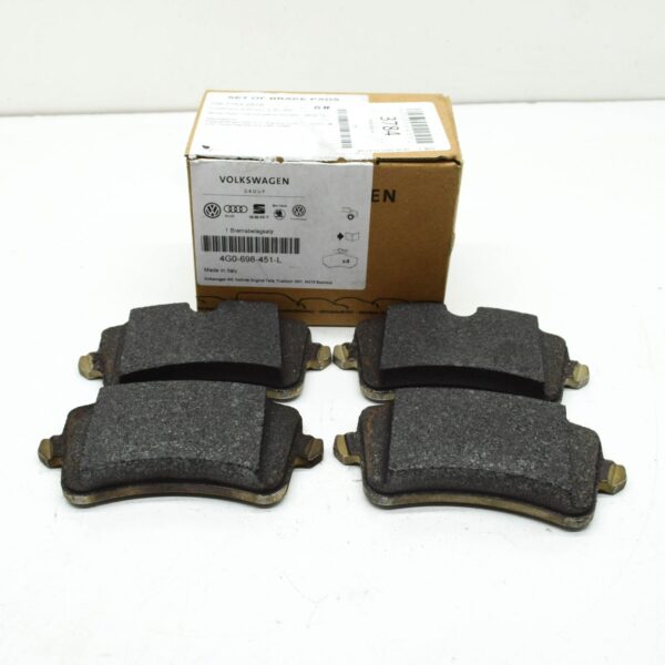 4G0698451L - NEW AUDI A6 AVANT C6 REAR BRAKE PADS SET 4G0698451L ORIGINAL