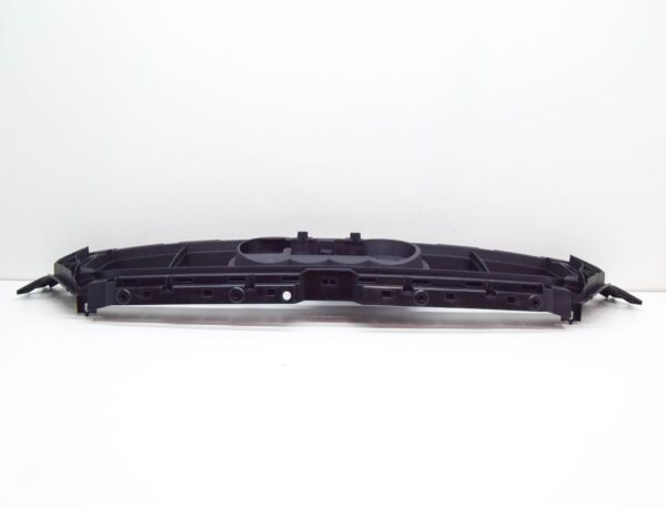 4G0807233D - NEW AUDI RS6 C7 FRONT BUMPER UPPER CENTRE CLOSING ELEMENT 4G0807233D ORIGINAL
