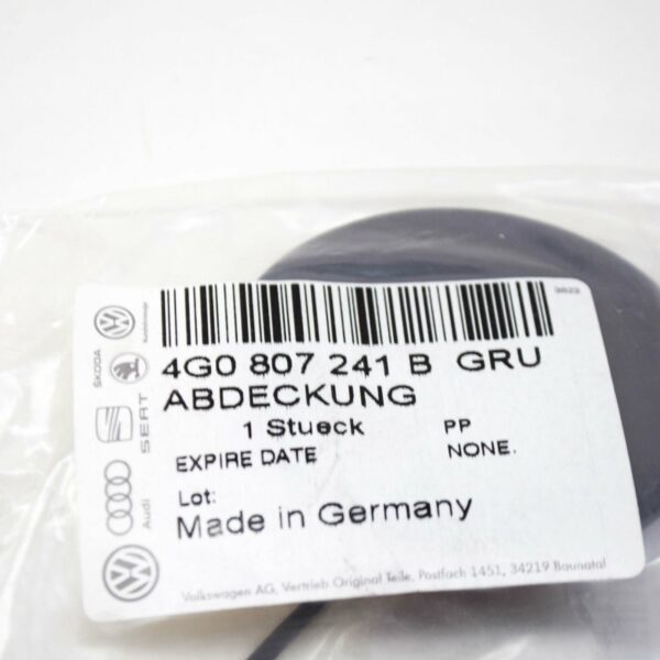 4G0807241BGRU - NEW AUDI A6 ALLROAD C7 FRONT BUMPER TOW HOOK EYE COVER 4G0807241BGRU ORIGINAL