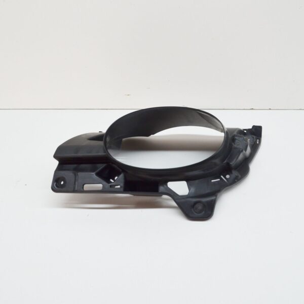 4G8807319A - NEW AUDI RS7 SPORTBACK 4G8 REAR BUMPER LEFT CLOSING ELEMENT 4G8807319A