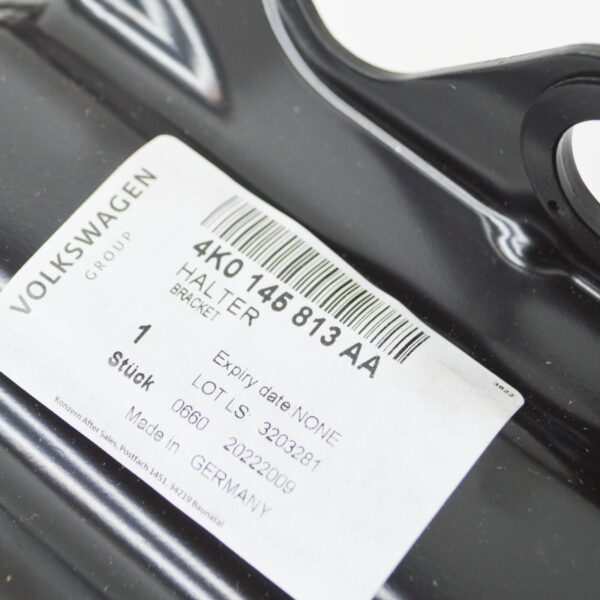 4K0145813AA - NEW AUDI A6 C8 ELECTRIC COMPRESSOR CHARGE AIR COOLER BRACKET 4K0145813AA