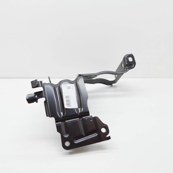 4K0145813AA - NEW AUDI A6 C8 ELECTRIC COMPRESSOR CHARGE AIR COOLER BRACKET 4K0145813AA