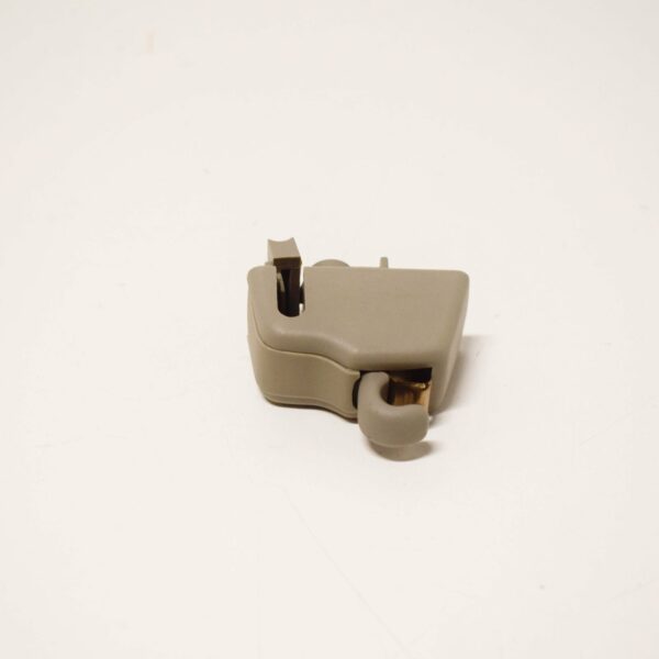 4L0859562J50 - NEW AUDI Q7 4L LIGHT GREY RETAINER FOR SUN VISOR RIGHT SIDE 4L0859562J50