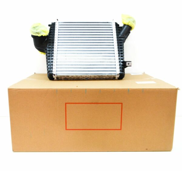 4M0145804BR - NEW AUDI Q7 4M RIGHT SIDE INTERCOOLER RADIATOR 4M0145804BR ORIGINAL