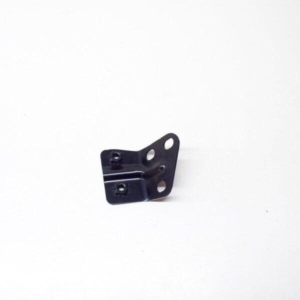 4M0805358A - NEW AUDI Q7 4M FRONT BODY RIGHT LOWER BRACKET 4M0805358A 2019 ORIGINAL