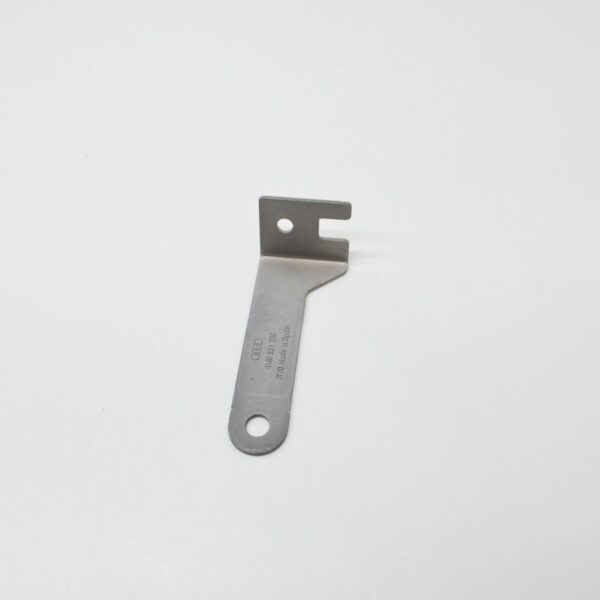 4M0951230 - NEW AUDI Q7 4M BRACKET FOR RIGHT HIGH TONE HORN 4M0951230 2017 ORIGINAL