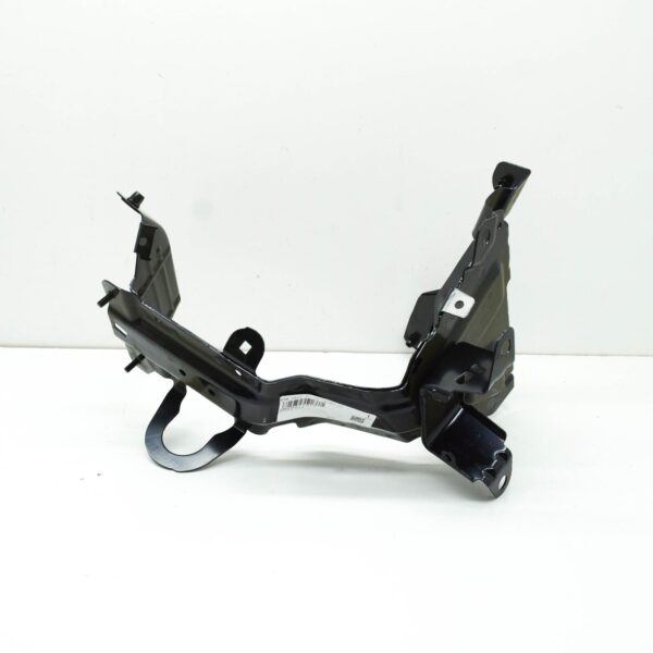 4M8821131A - AUDI Q8 4MN Front Left Fender Bracket 4M8821131C ORIGINAL