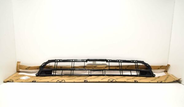 4N0807683A9B9 - NEW AUDI A8 4N FRONT BUMPER LOWER CENTER CLOSING ELEMENT 4N0807683A9B9