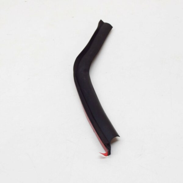 4S0823734 - NEW AUDI R8 4S ENGINE BAY RUBBER SEAL 4S0823734 2017