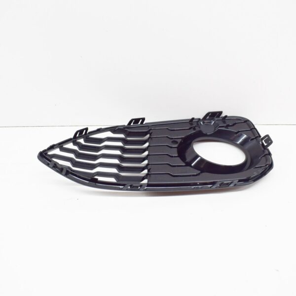 51118060282 - NEW BMW 1 F20 FRONT M BUMPER FOG LIGHT GRILLE RIGHT 51118060282 8060282