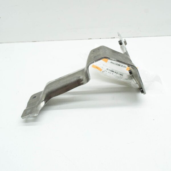 51118079932 - BMW M8 Cabrio F91 Front Right Vertical Connection Support 8079932 ORIGINAL