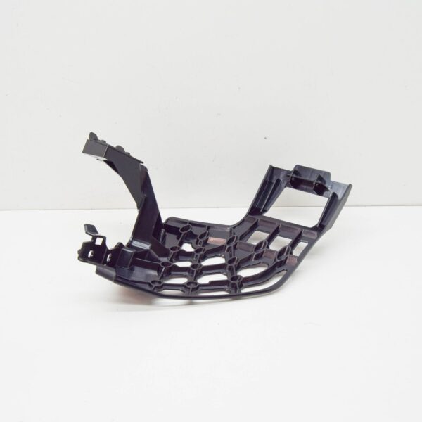 51119881246 - BMW X7 G07 Front Right Bumper Bracket 51119881246 ORIGINAL