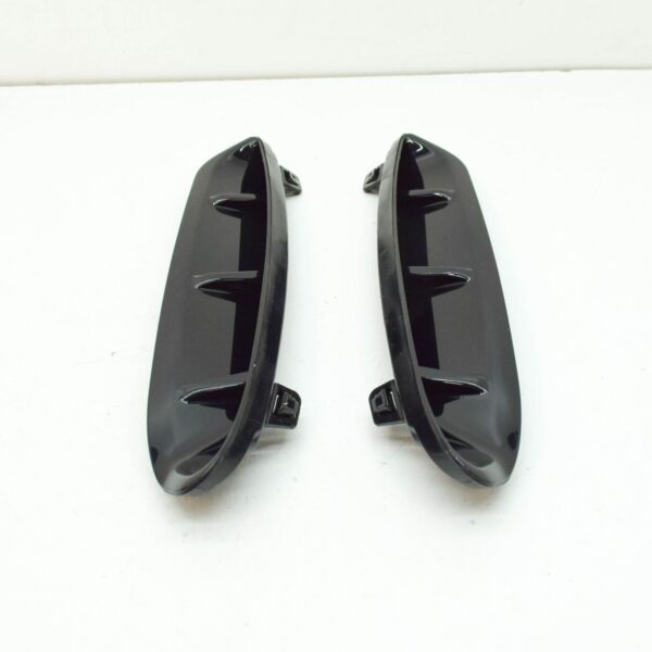 51129854826 - BMW 4 Coupe G22 Rear Bumper Grille Set  51129854826 ORIGINAL