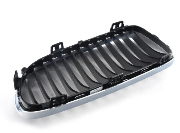 51137254970 - BMW 3 E92 Front Right Radiator Kidney Chrome Grille 51137254970 ORIGINAL