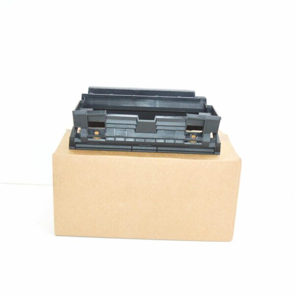 51167001409 - NEW BMW 3 E46 INSTRUMENT PANEL CENTRE RADIO MOUNTING BRACKET RHD 7001409
