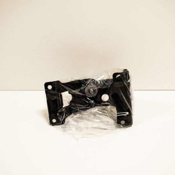 51237164802 - NEW BMW X6 E71 RIGHT SIDE UPPER SECTION HOOD LOCK 51237164802