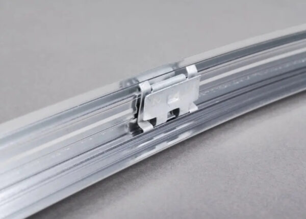 51337174387 - NEW BMW X5 E70 FRONT LEFT DOOR WINDOW FRAME TOP STRIP 51337174387 7174387