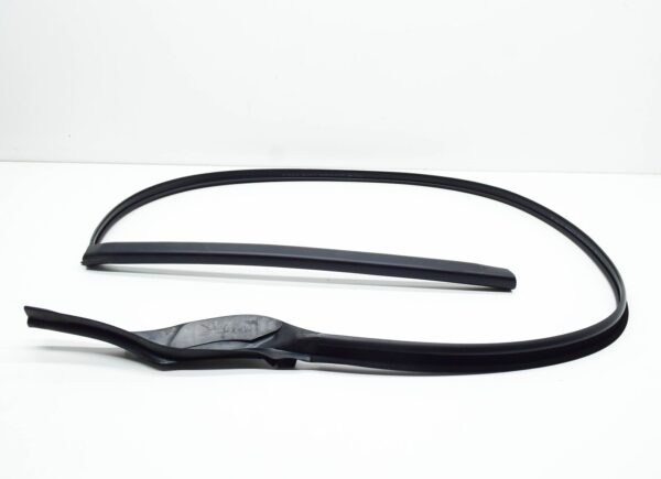 51357179124 - NEW BMW 5 GRAN TURISMO F07 REAR RIGHT DOOR ROOF SEAL 51357179124 ORIGINAL