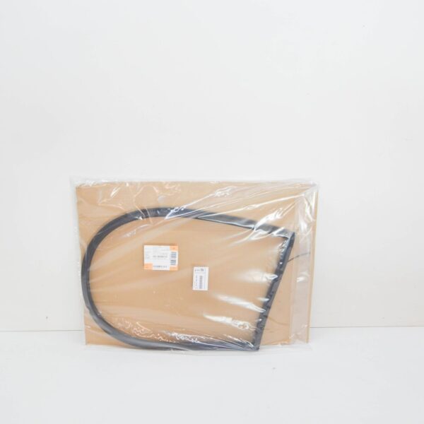 51368252621 - NEW BMW 3 COUPE E46 REAR VENT WINDOW INNER GASKET SEAL 51368252621 ORIGINAL