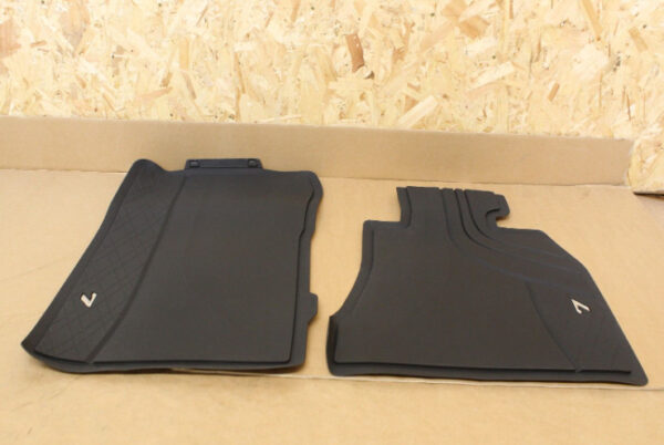 51472365428 - BMW 7 G11 Front All-Weather Floor Mat Set RHD 51472365428 ORIGINAL