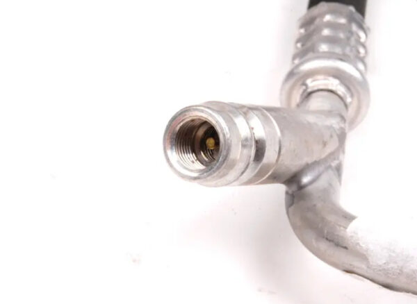 64539140738 - NEW BMW 7 E65, E66, E67 A/C HOSE 64539140738 9140738 ORIGINAL