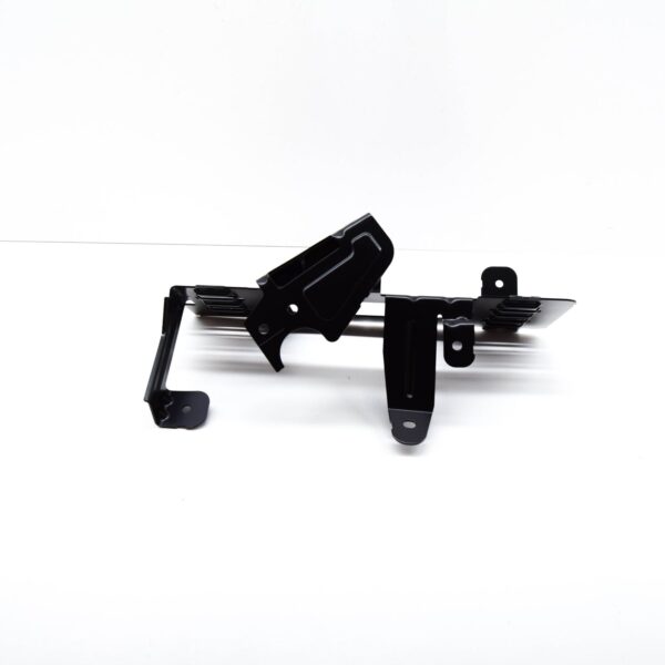 65159135720 - BMW 5 E60 Top-Hifi System Amplifier Holder 9135720 65159135720 ORIGINAL