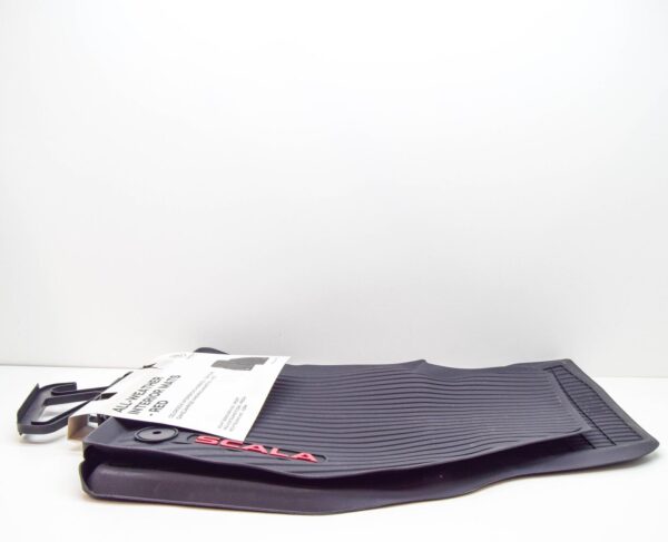 657061502C - SKODA SCALA Front Floor Mat Set RHD 657061502C ORIGINAL