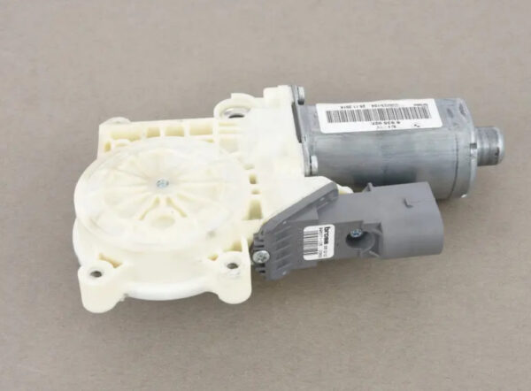 67626935928 - BMW 3 E46 Front Right Door Window Control Motor 67626935928 6935928 ORIGINAL