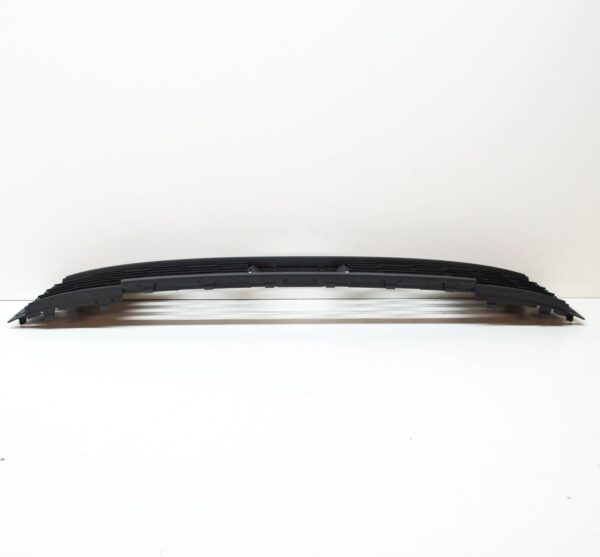 6V0853677G9B9 - NEW SKODA FABIA MK3 NJ FRONT BUMPER LOWER CENTER GRILLE 6V0853677G9B9 ORIGINAL