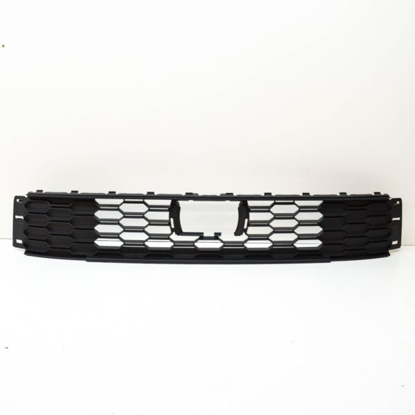 6V0853677G9B9 - NEW SKODA FABIA MK3 NJ FRONT BUMPER LOWER CENTER GRILLE 6V0853677G9B9 ORIGINAL