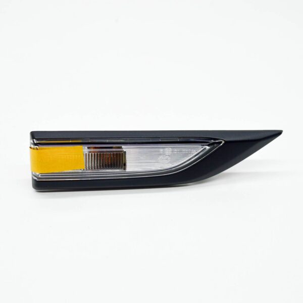 7E0949102D9B9 - NEW VW TRANSPORTER T6 FRONT RIGHT FENDER TURN SIGNAL 7E0949102D9B9 ORIGINAL