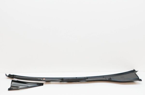 7L6819401K9B9 - Volkswagen Touareg 7L Windshield Cowl Cover LHD 7L6819401K9B9 ORIGINAL