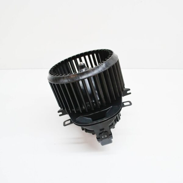 7P0820021G - NEW VW TOUAREG 7P HEATER BLOWER FAN RHD 7P0820021G ORIGINAL
