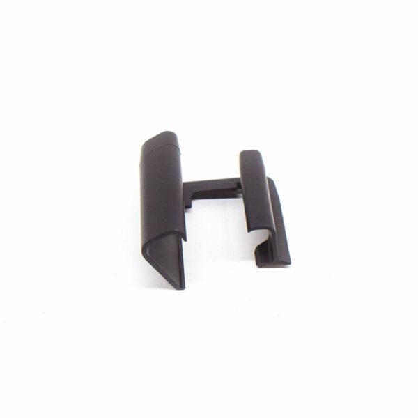 8E0881347E9B9 - NEW VW BEETLE A5 FRONT LEFT OUTER SEAT TRACK COVER 8E0881347E9B9 ORIGINAL