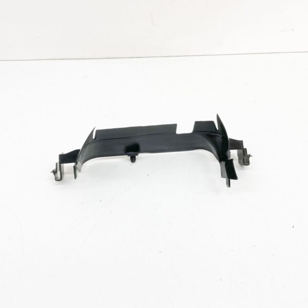 8V0121285 - NEW AUDI A3 8V RADIATOR UPPER CENTRE AIR GUIDE 8V0121285 ORIGINAL