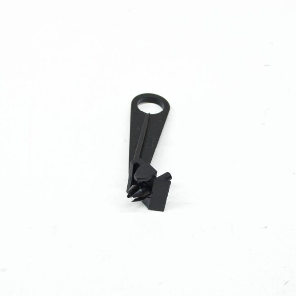 8V0820536 - NEW AUDI A3 CABRIO 8V TEMPERATURE SENSOR BRACKET 8V0820536 ORIGINAL