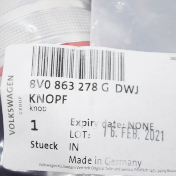 8V0863278GDWJ - NEW AUDI A3 8V1 MANUAL 6 GEAR SHIFT KNOB W/GEARSTICK TRIM 8V0863278GDWJ ORIGINAL