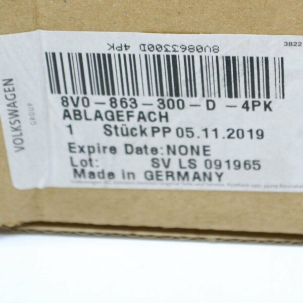 8V0863300D4PK - NEW AUDI A3 CABRIO 8V INTERIOR STORAGE CONSOLE COMPARTMENT 8V0863300D4PK