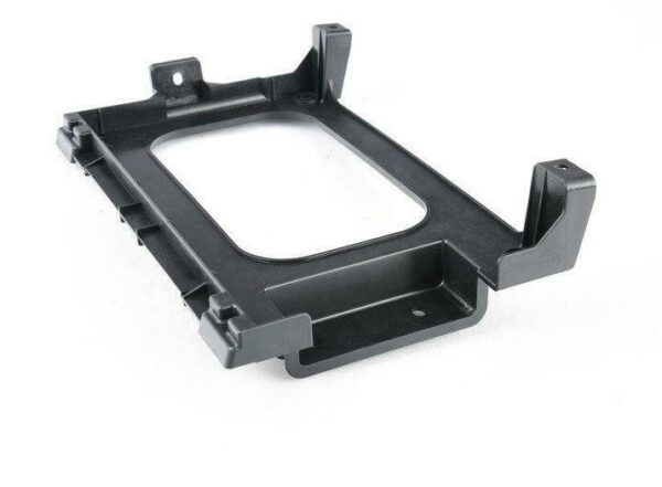 8V0907390A - AUDI A3 8V Centre Left Amplifier Holder 8V0907390A ORIGINAL