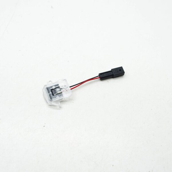 8V0947122 - NEW AUDI A3 8V1,8VK REAR RIGHT LED INTERIOR BOOT LIGHT 8V0947122 ORIGINAL