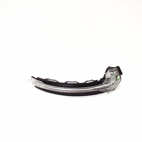 8V0949102C - NEW AUDI A3 8V FRONT RIGHT WING MIRROR TURN INDICATOR 8V0949102C